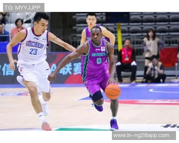 蓉城外援卡隆留队但无缘中超赛季出战的最新动态分析