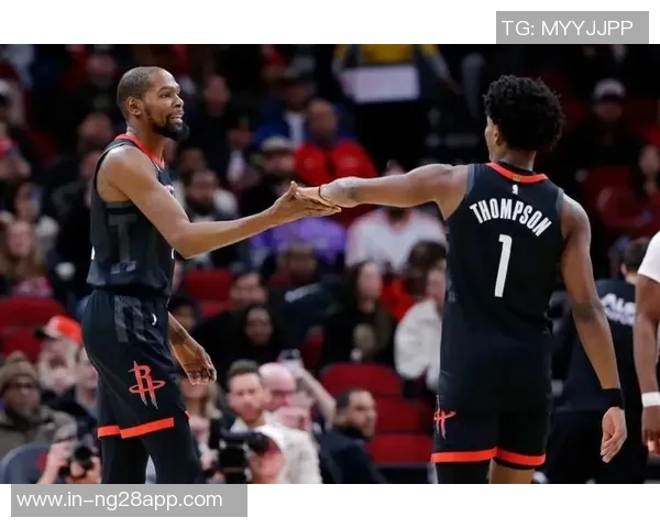 雷记：火箭的KD表现不佳影响球队社交媒体习惯反映现实困境